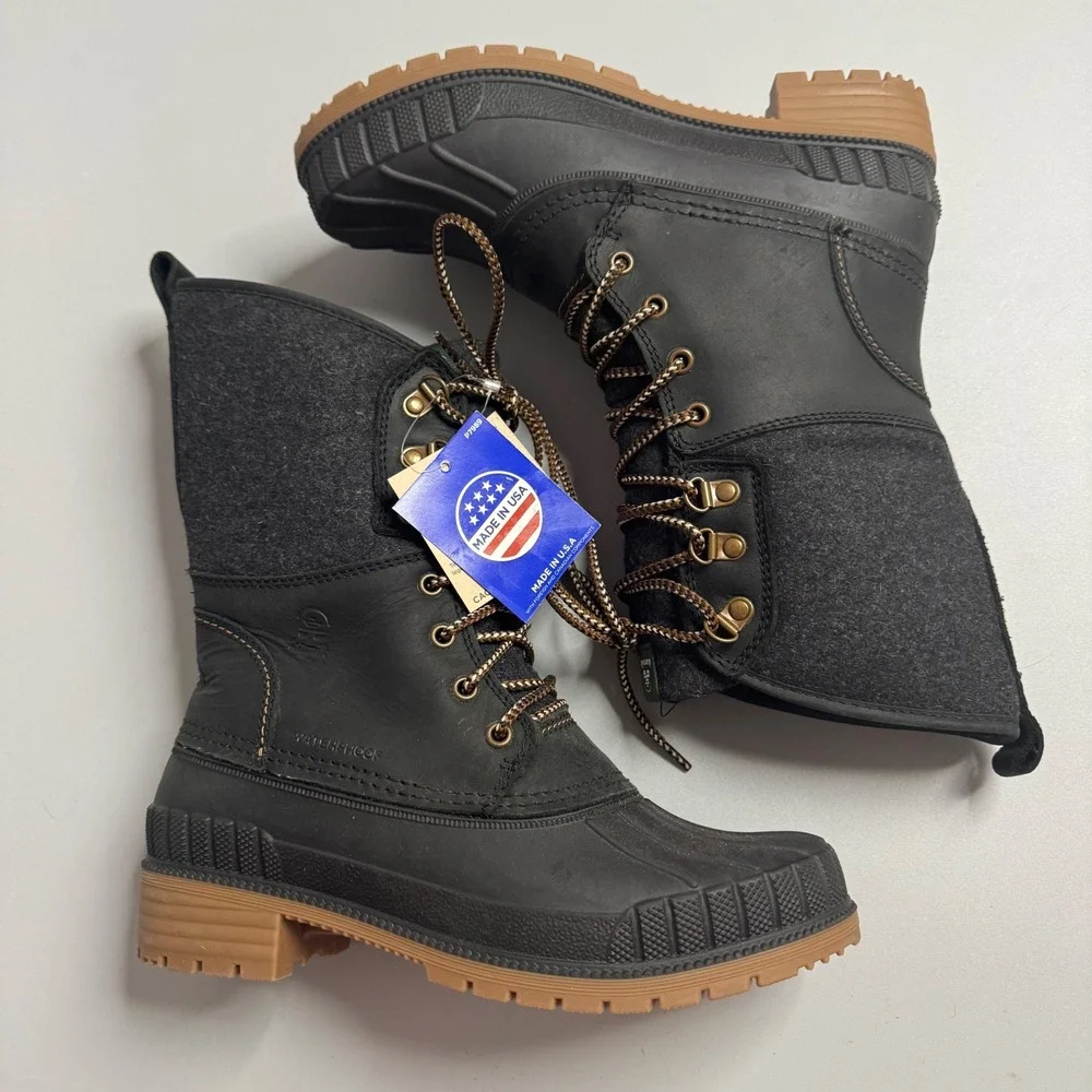 Kamik Sienna 2 Women Sz 7 Black Flannel Waterproof Winter Duck Boots